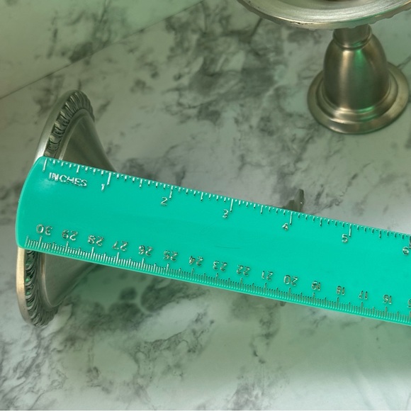 W.B. MFG Weidling Bros. Antique Stamped Set of 2 Silver Candle Holders, 1 229 - Picture 12 of 12